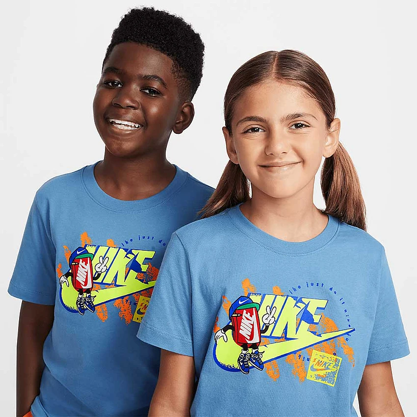 ДЕТСКА ТЕНИСКА ЗА МОМЧЕ NIKE FZ5166-429 NSW TEE BOXY 1 FUTURA СИНЯ